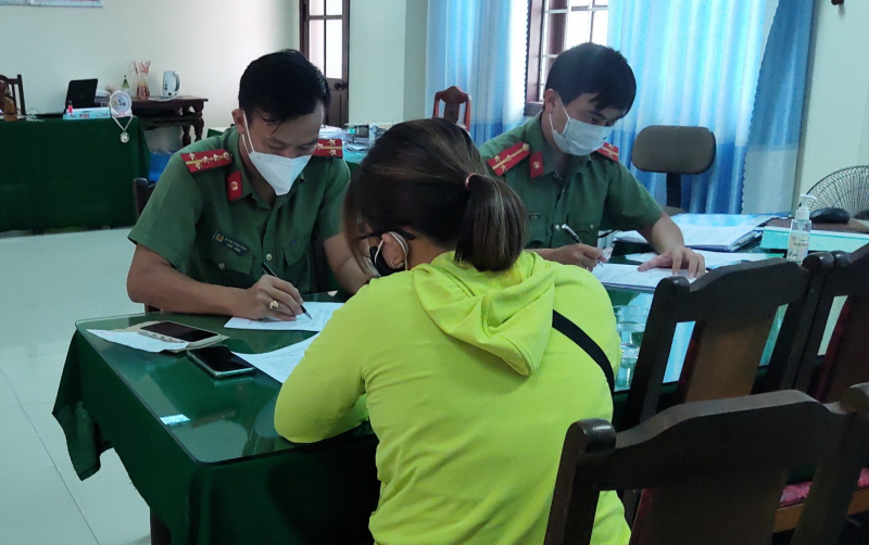 Phạt 3 đối tượng phát tán tài liệu, hình ảnh có nội dung xuyên tạc, bịa đặt tại chung cư Sunrise City Central- Ảnh 1.