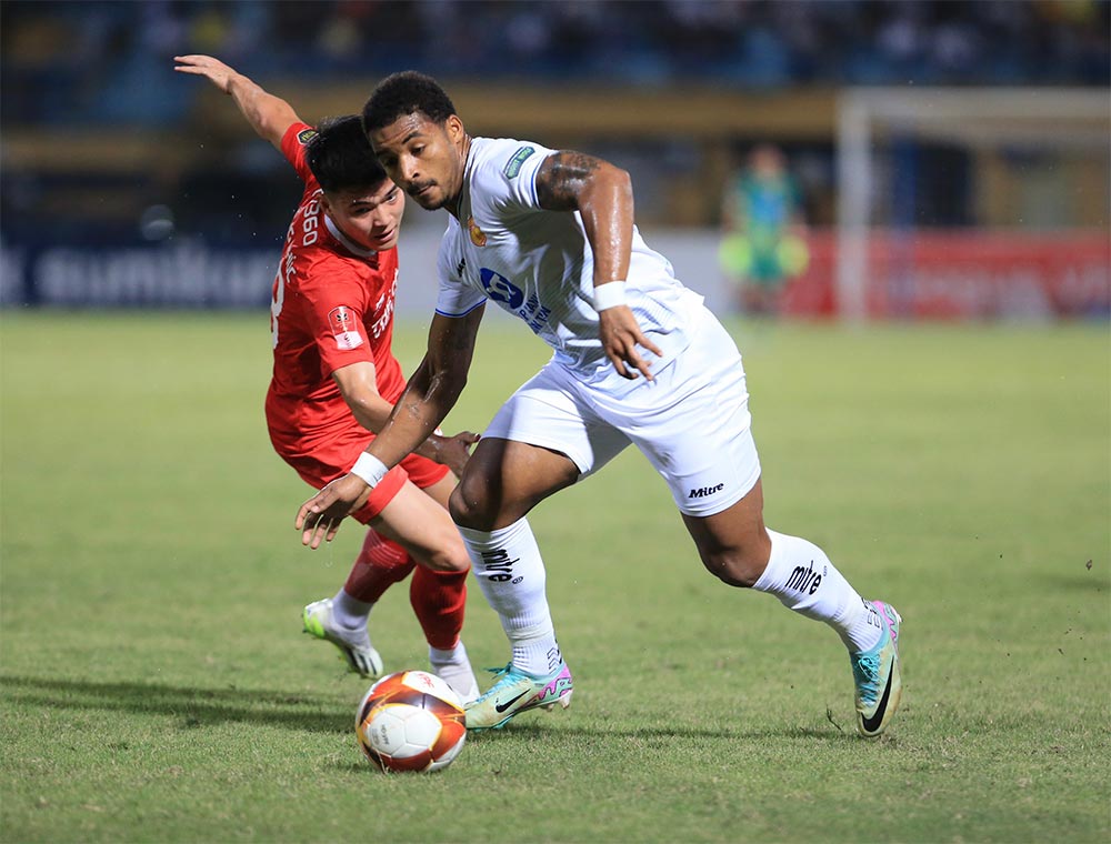 Điều gì làm nên "quái vật" Rafaelson?- Ảnh 2.