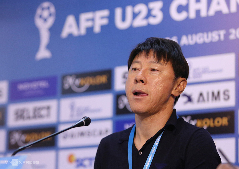 HLV Shin Tae-yong: “Trọng tài nên bỏ nghề đi"- Ảnh 1.