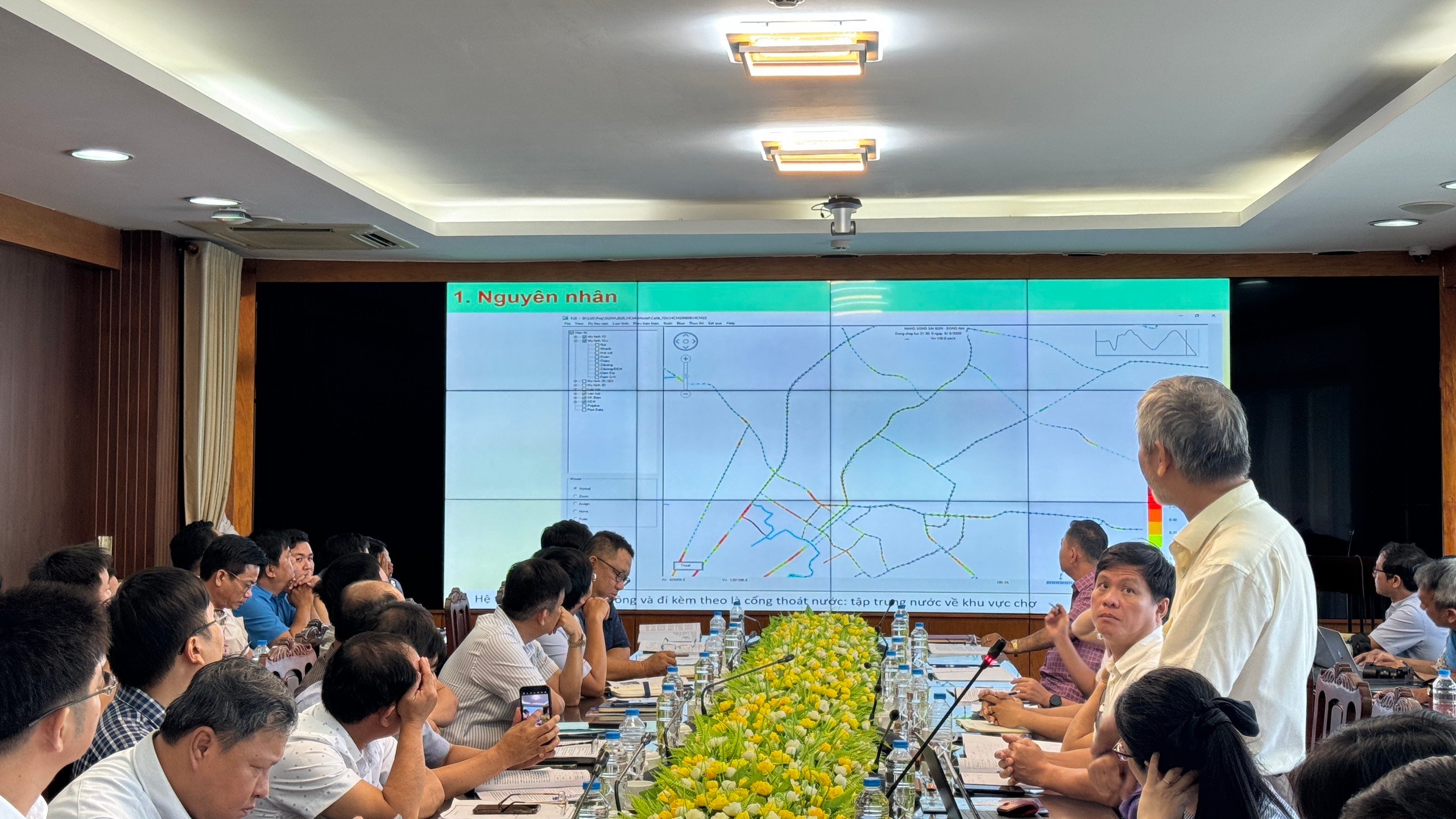 Chống ngập cho khu vực chợ Thủ Đức là... hạn chế nước đổ dồn về đây- Ảnh 4.