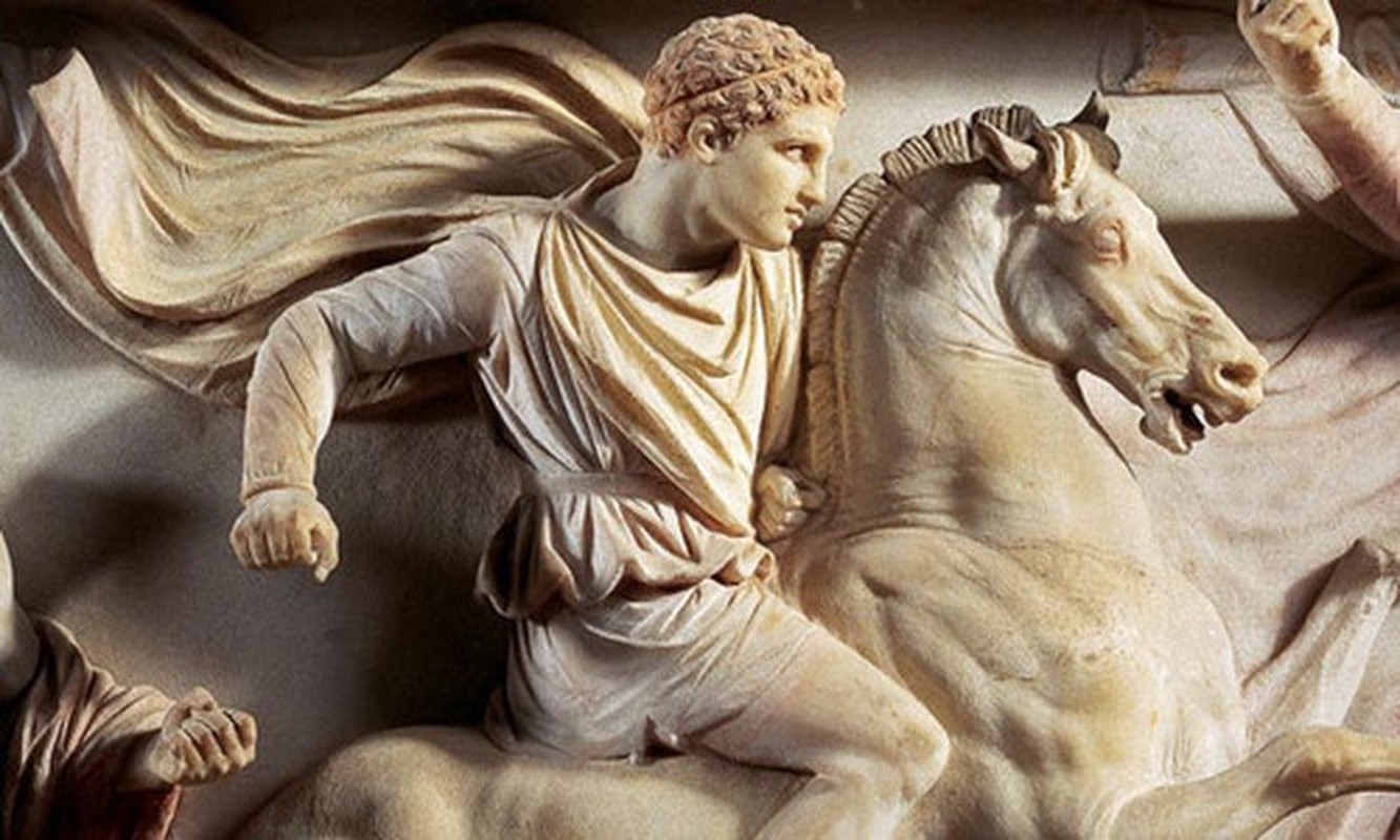 Giật mình cuộc thi uống rượu chết chóc do Alexander đại đế tổ chức- Ảnh 2.