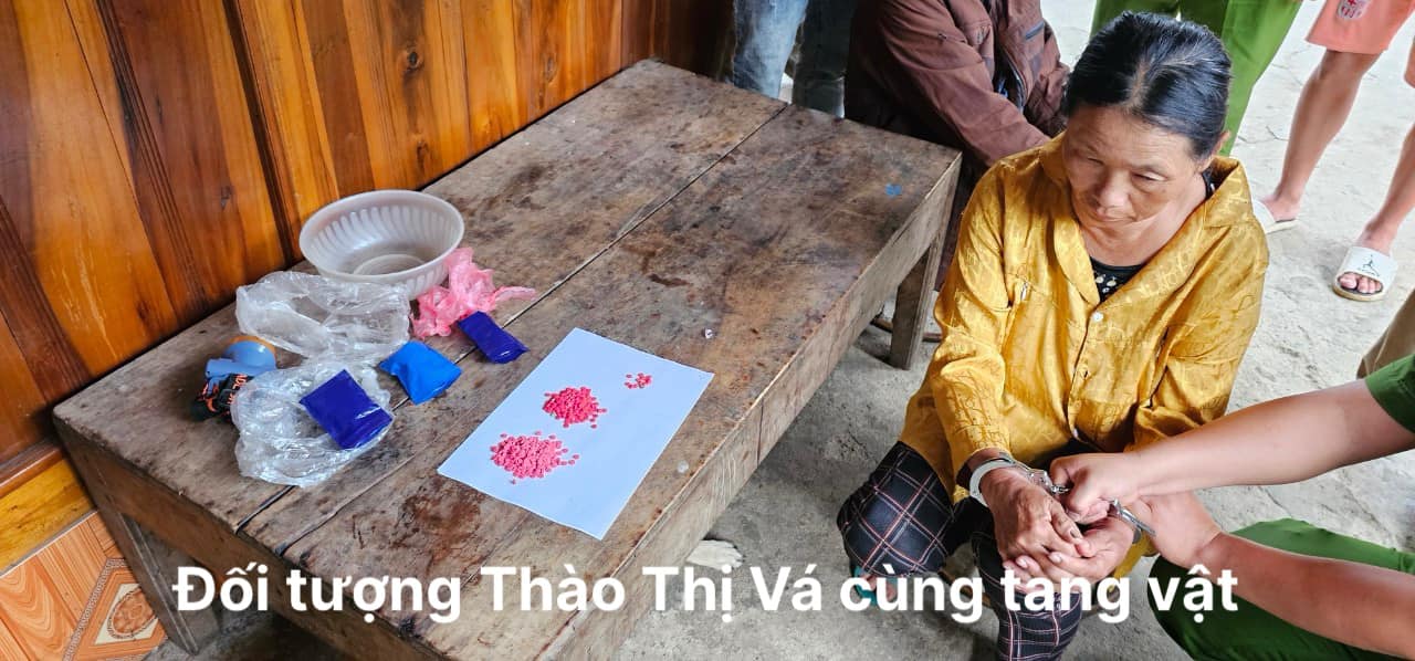Công an Lai Châu: Triệt phá 2 điểm bán ma túy "nhức nhối" ở huyện biên giới- Ảnh 2.