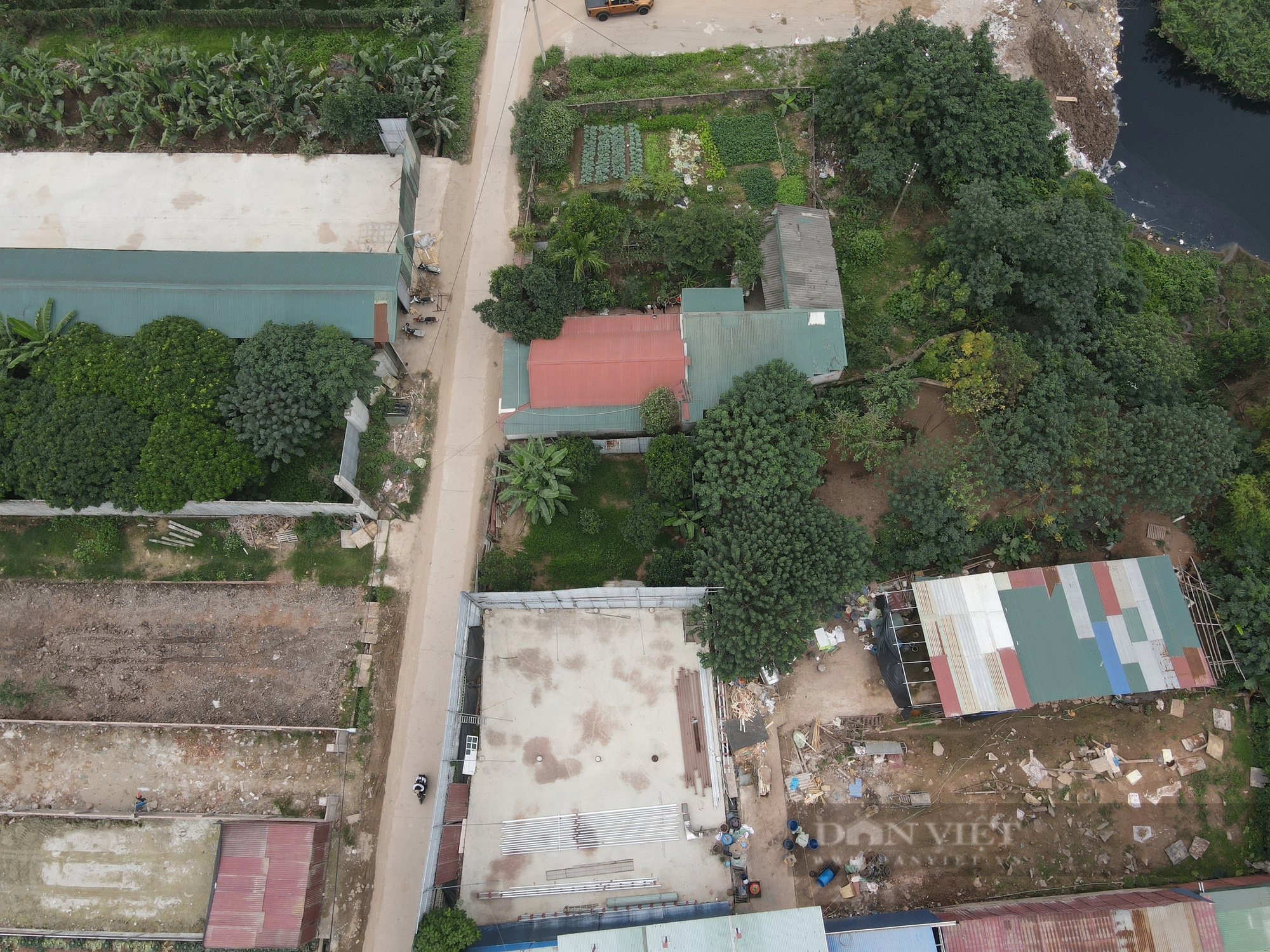 Dựng nhà xưởng trái phép trên đất nông nghiệp ở Hoài Đức (Hà Nội): Phòng TNMT bất tuân "lệnh" cấp trên? - Ảnh 1.