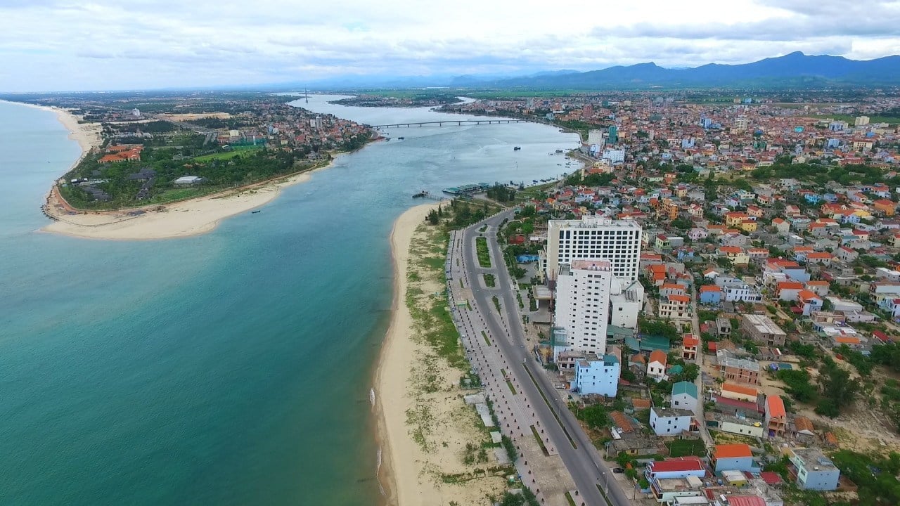 Tân Hoàng Minh muốn đầu tư khu nghỉ dưỡng 15.000 tỷ đồng ở Quảng Bình- Ảnh 2.
