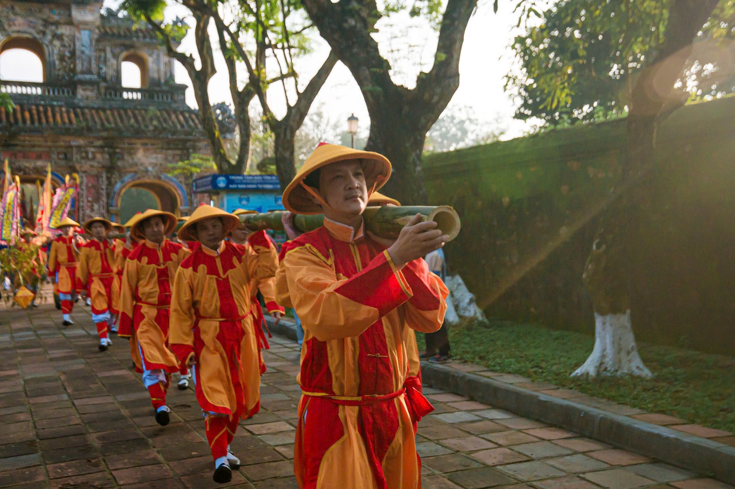 Hoàng cung Huế dựng nêu đón Tết, đuổi trừ tà ma- Ảnh 3.