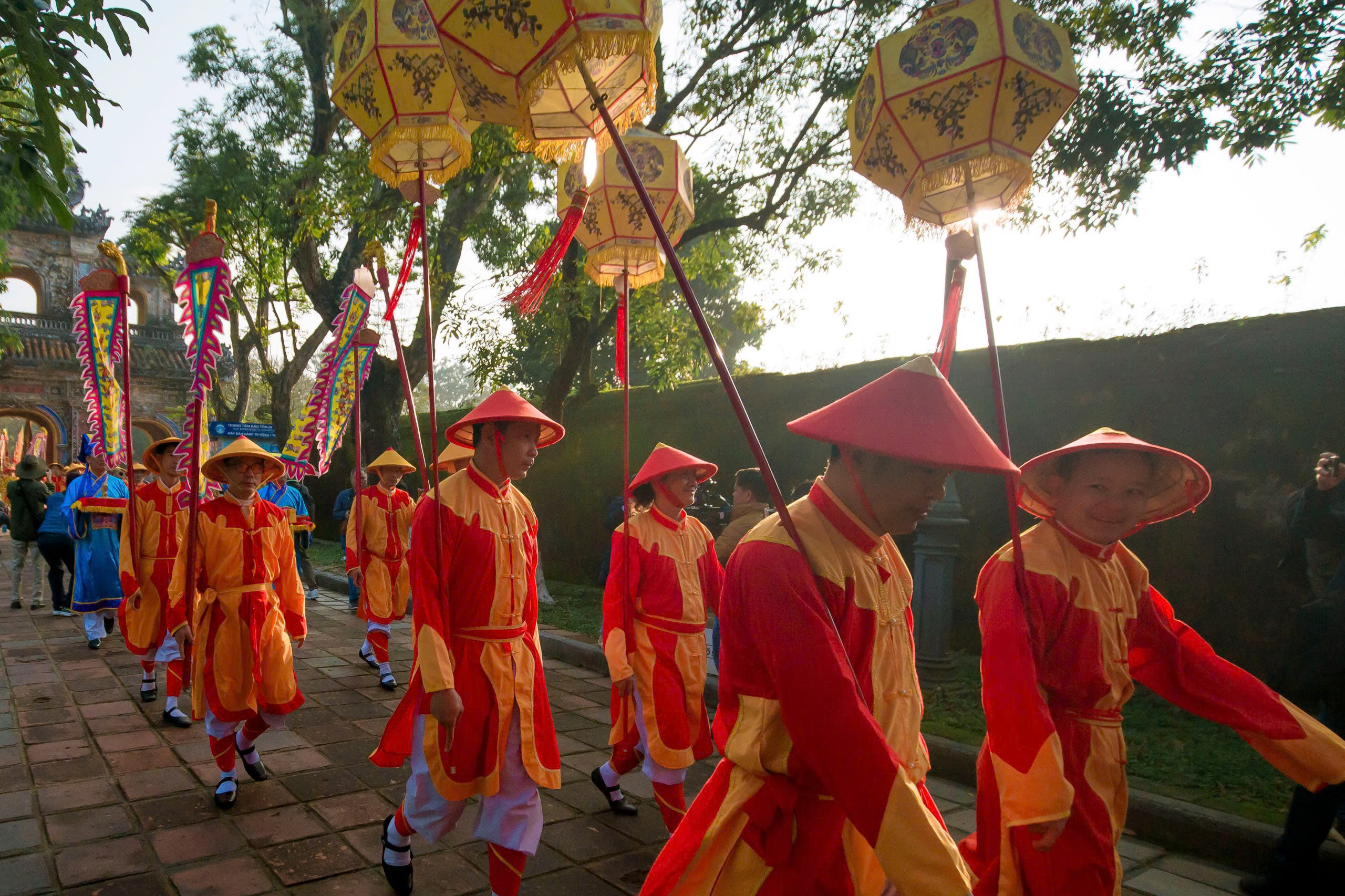 Hoàng cung Huế dựng nêu đón Tết, đuổi trừ tà ma- Ảnh 4.