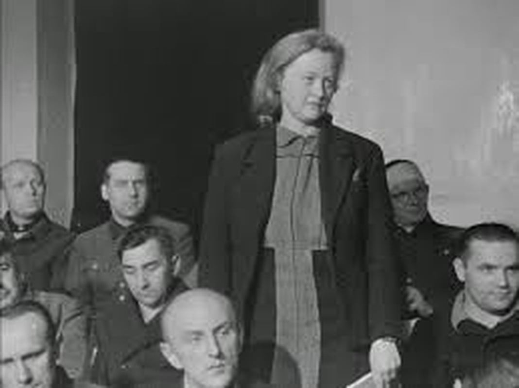 Ác mộng Buchenwald: Nữ "phù thủy" của Hitler và bộ sưu tập da người - Ảnh 9.