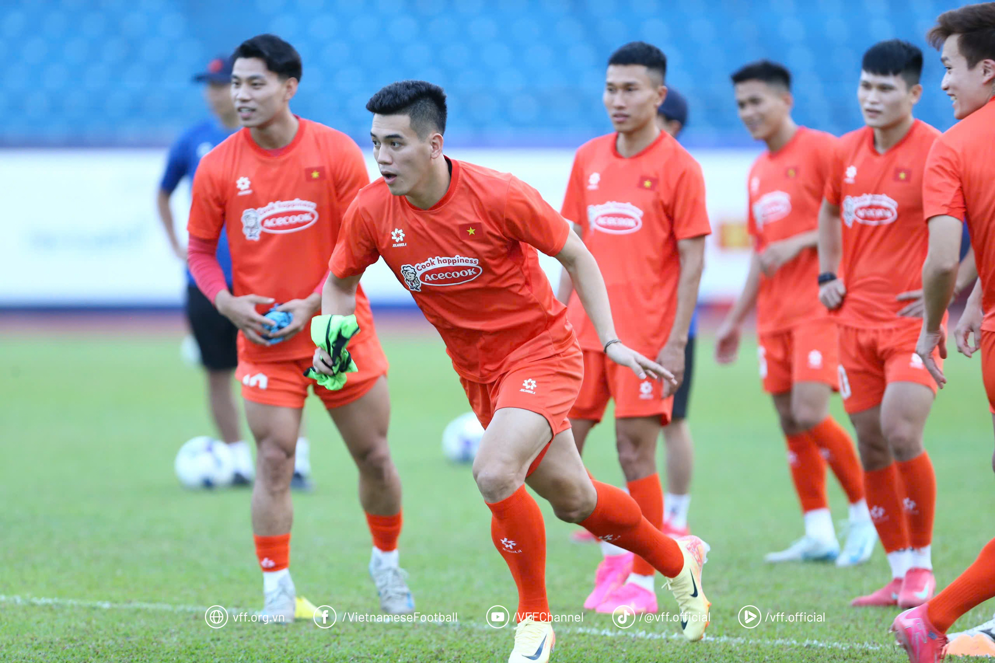 ĐT Việt Nam đón tin vui từ “Quả bóng Vàng Việt Nam 2024” - Ảnh 1.