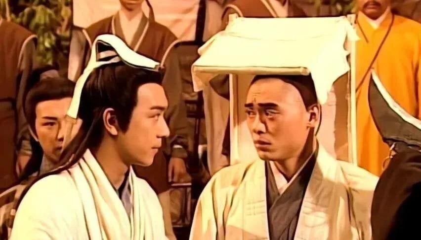 Vì sao Tiêu Phong chọn Hư Trúc kế thừa võ công Cái Bang, thay vì Đoàn Dự? - Ảnh 3.