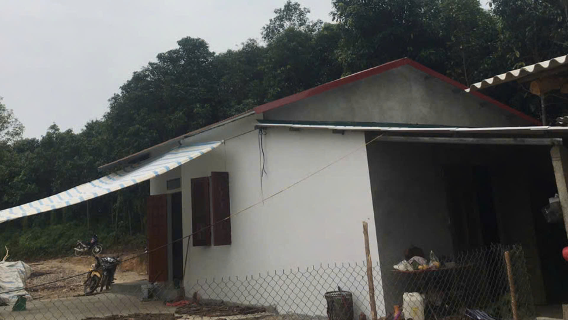 Bạn đọc Báo Dân Việt chung tay dựng xây mái ấm cho gia đình gặp thiên tai - Ảnh 5.