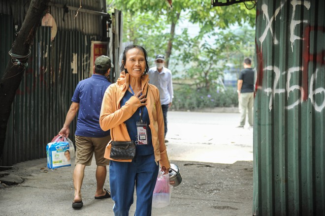 “Phiên Chợ Trái Tim”: Mái nhà của những trái tim thiện nguyện - Ảnh 19.