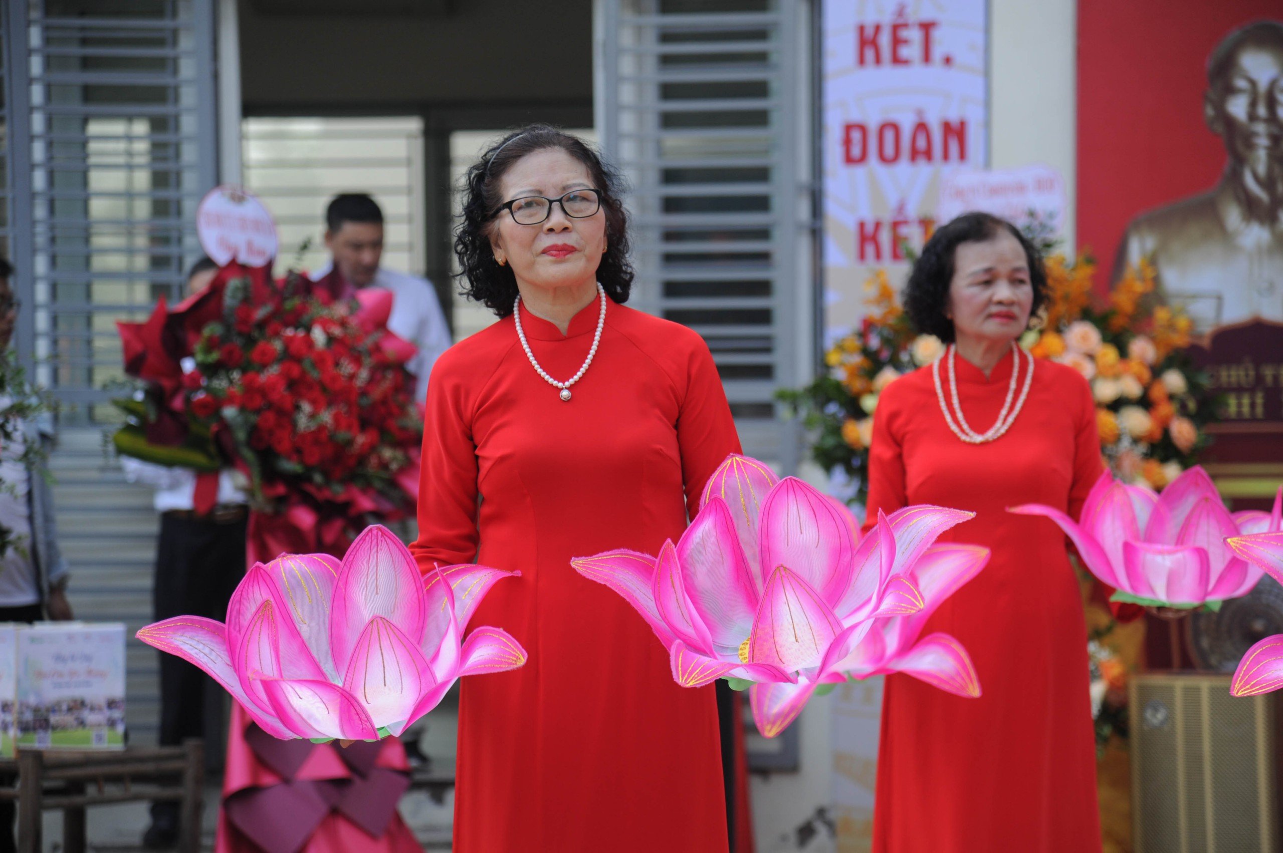 Phiên chợ đoàn kết, tương thân tương ái- Ảnh 8.