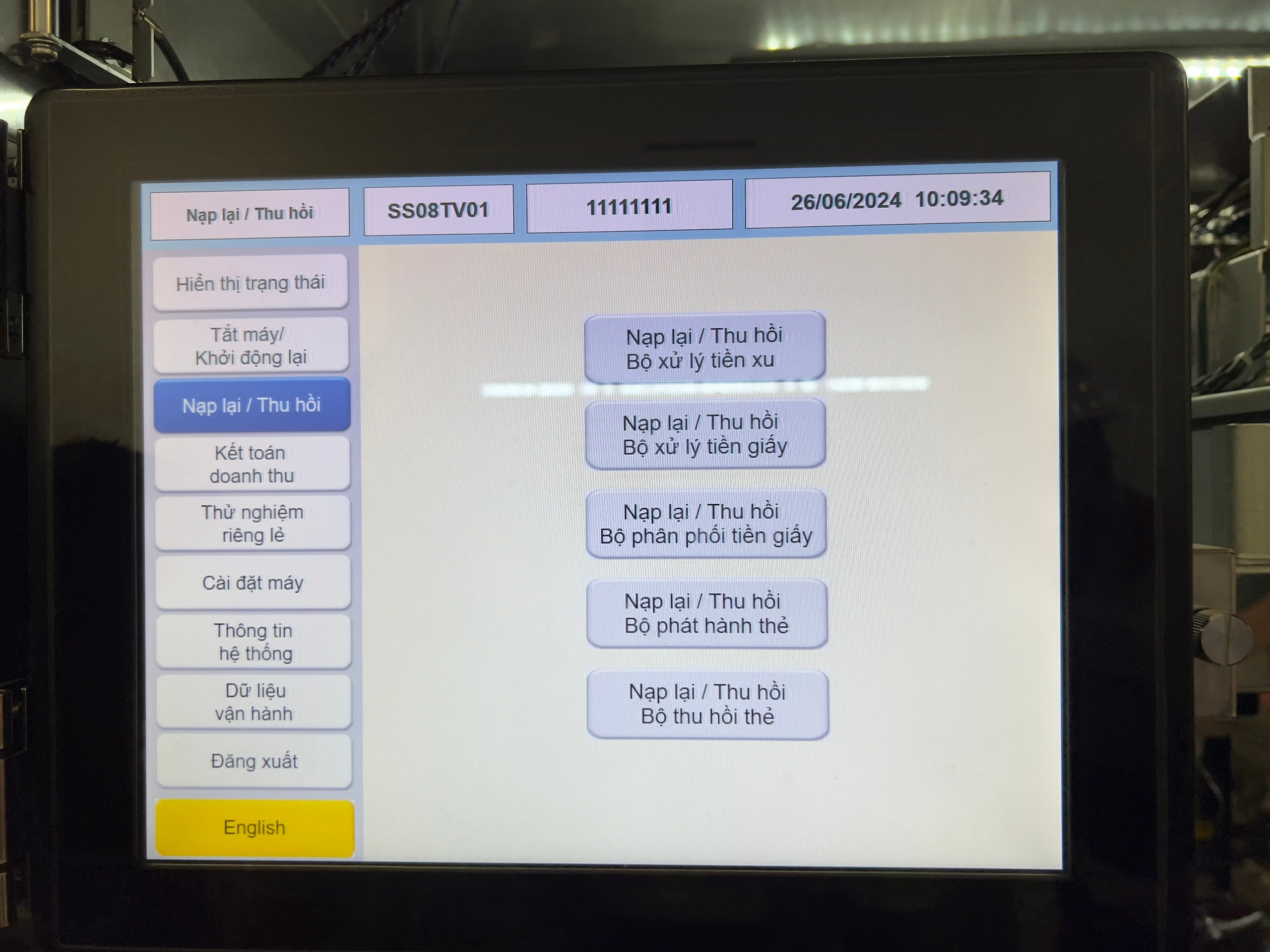 Nhân viên ga metro số 1 TP.HCM thực hành thu phí tự động - Ảnh 4.