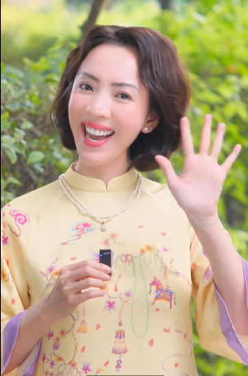 Nghệ sĩ Ưu tú Chí Trung đón ngày đầu năm 2025 tại một "nơi xa", Thu Trang tất bật trên phim trường.. - Ảnh 9.
