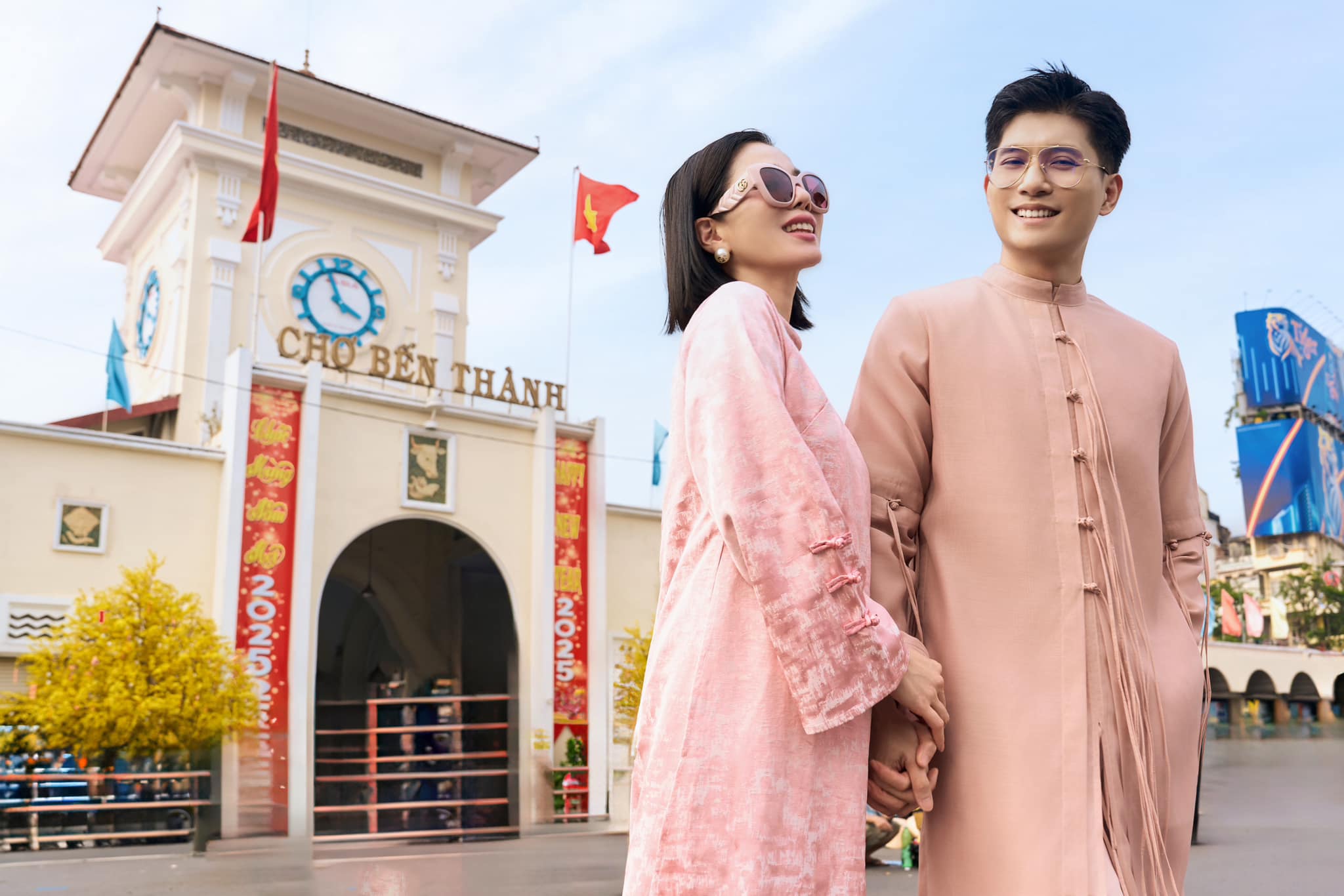 Á hậu duy nhất nhận danh hiệu Nghệ sĩ Nhân dân, Tăng Thanh Hà trang trí nhà tiền tỷ đón Tết 2025- Ảnh 11.