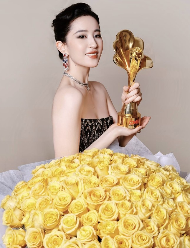 Bước ngoặt lớn của Lưu Diệc Phi - Ảnh 2.