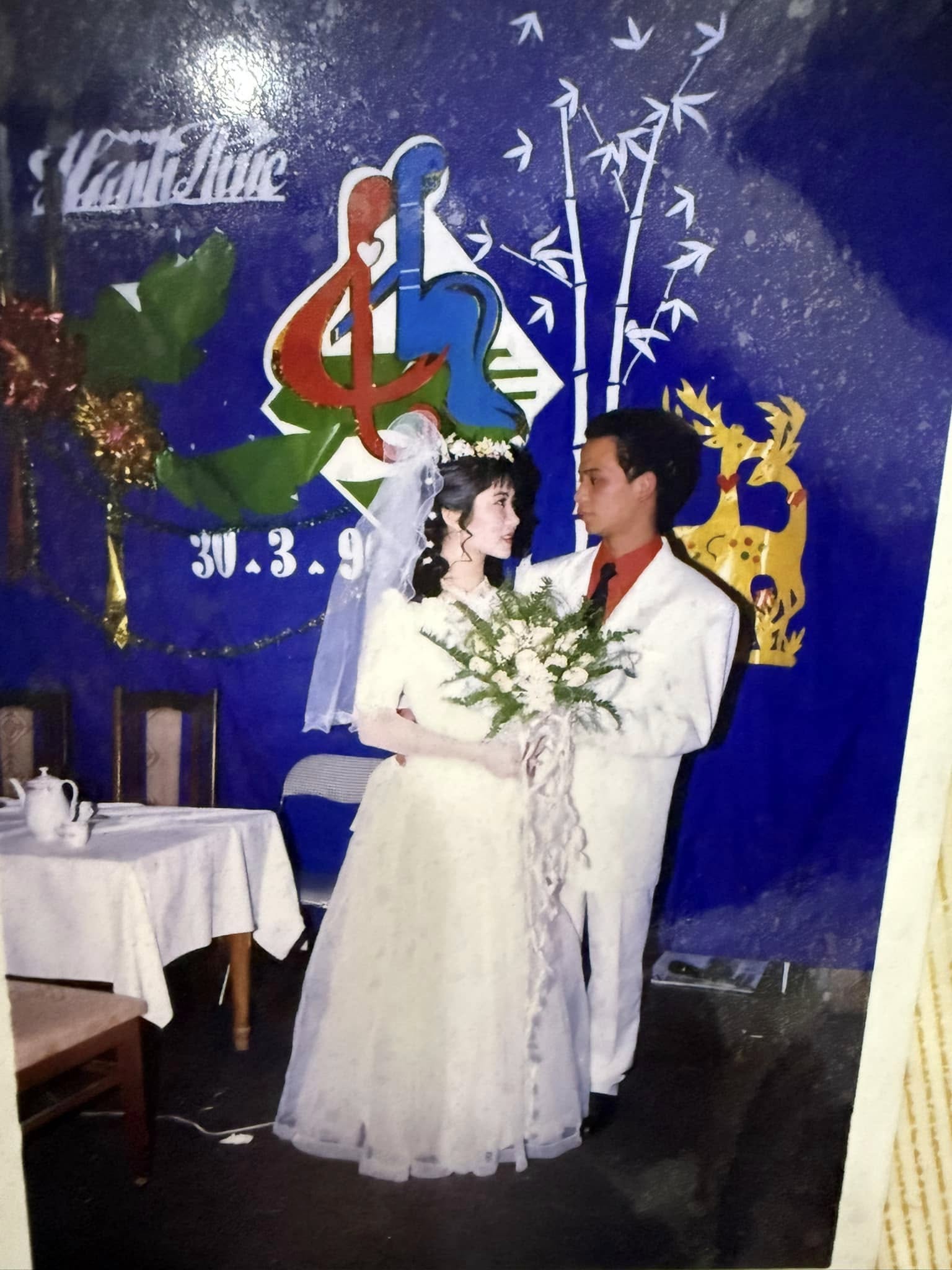Nghệ sĩ Ưu tú Nguyệt Hằng nhắn gửi điều này đến ông xã Phạm Anh Tuấn sau 29 năm thành vợ chồng- Ảnh 2.