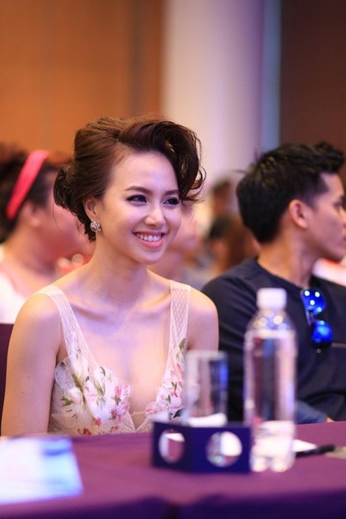 Image hình ảnh hình ảnh Đinh Ngọc Diệp - Bí quyết làm đẹp 'không tốn 1 đồng' của Đinh Ngọc Diệp