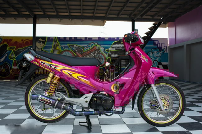 ngam honda wave do chat lu cua dan choi xu chua vang hinh anh 12