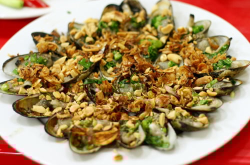 Các quán ốc Sài Gòn ngon trên đất Hà Thành 2