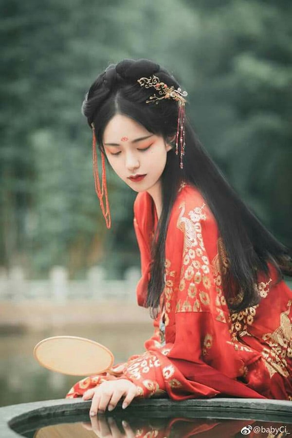 Hán phục: Cơn sốt trang phục cổ của giới trẻ xứ Trung