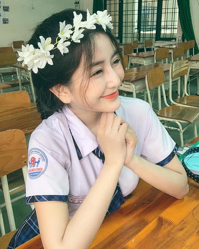 Loạt hot girl xinh đẹp nức tiếng thi đại học năm 2019 Loạt hot girl xinh đẹp nức tiếng thi đại học năm 2019