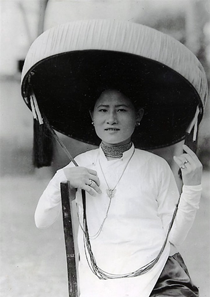 Cô gái Bắc Kỳ thời kỳ 1919 - 1926.