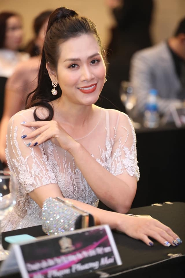 2 co sinh vien bi lua gat va thao mai nhat 