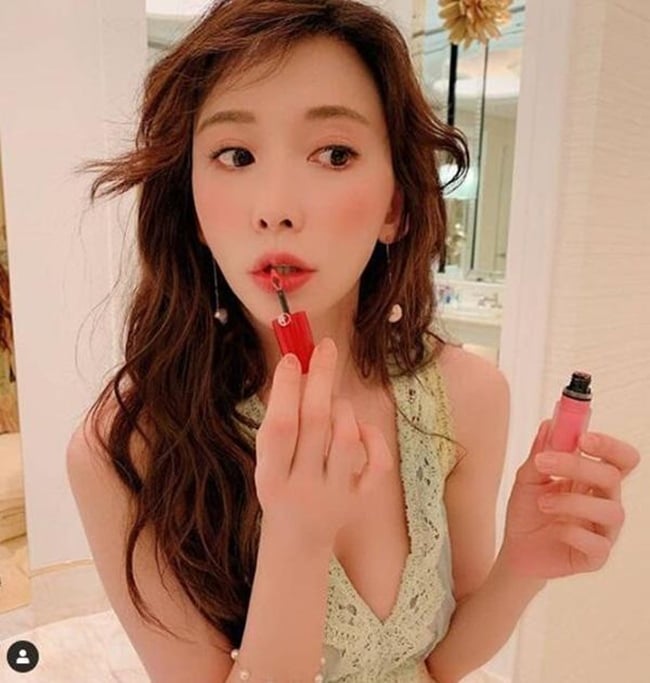 ty phu 83 tuoi phai 