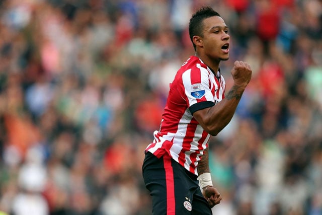 Tiểu sử cầu thủ Memphis Depay - Hành trình từ một tài năng trẻ đến ngôi sao bóng đá thế giới
