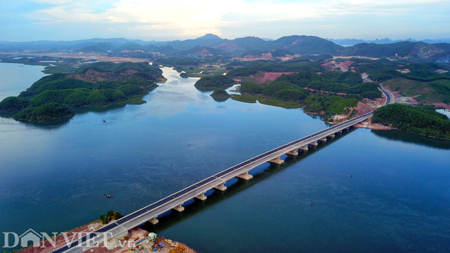 hinh anh dep nhu tranh thuy mac tren cao toc 12.000 ty o quang ninh hinh anh 4