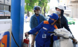 Giá xăng dầu tăng sốc: Giảm thuế nhưng không thấm, doanh nghiệp gần hết giới hạn chịu đựng