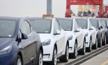 Tesla tăng cường sản xuất trong bối cảnh các đối thủ ra mắt xe điện mới
