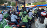 Grab công bố phụ thu phí dịch vụ Tết