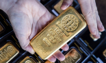 USD tăng, giá vàng rớt mạnh