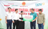 Khánh thành nhà tình nghĩa tại Phù Yên Sơn La: “Tết này tôi có nhà mới rồi!”