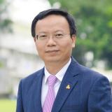Chân dung tân Giáo sư sinh năm 1972 là Hiệu trưởng trẻ nhất trong lịch sử Trường Đại học Bách khoa, Nhà giáo ưu tú