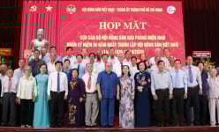Hồi ức thiêng liêng 59 năm Hội Nông dân giải phóng: 
Vui sao nước mắt lại trào...