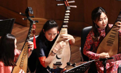 Nghệ sĩ tỳ bà Nghiêm Thu: “Có một lớp trẻ bắt đầu tìm hiểu âm nhạc truyền thống”