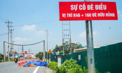Sự cố nứt đê hữu Hồng đặc biệt nghiêm trọng: Ai chịu trách nhiệm?
