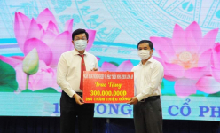 Các Chi nhánh Agribank khu vực Tây Nam Bộ ủng hộ Qũy phòng, chống Covid-19 số tiền 2 tỷ đồng