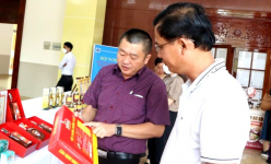 Tình cờ thấy cặp chim tiền tỷ ở kho lúa cũ, anh nông dân Tiền Giang làm nên cơ nghiệp tiền tỷ