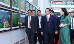 Ảnh ấn tượng tuần: Thủ tướng Chính phủ Phạm Minh Chính dự triển lãm ảnh và giải Bóng bàn Cúp Hội Nhà báo Việt Nam
