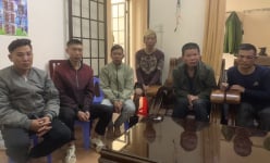 Tạm giữ 6 đối tượng chống người thi hành công vụ, đấm công an