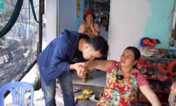 Kỳ lạ Sóc Trăng: Người phụ nữ có 'siêu năng lực' tỏa ra hương thơm như nước hoa