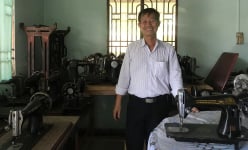 Long An: Một ông nông dân cứ mải mê 'rinh' về nhà 140 chiếc máy khâu, tất cả là 'đồ cổ' nhưng vẫn chạy tốt