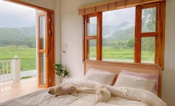 Kiến trúc sư tiết lộ cách xây 'second home' ở làng quê vừa hiện đại mà lại phù hợp môi trường