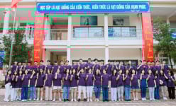 Lớp học 'khủng' với 12 học sinh trúng nhiều nguyện vọng nhất thi vào 10 Hà Nội