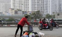 Quy định mới nhất về mức phạt hành vi tiểu bậy, vứt rác bừa bãi