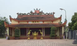 Đền Chánh ở Hà Nam thờ một nam tướng của Hai Bà Trưng hiển linh giúp vua Lý đánh tan giặc Chiêm Thành